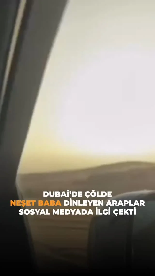 Kalpten kalbe bir yol var…
Dubai çöllerinde bir Arap, Neşet Ertaş dinliyor…
Sınır yok, dil yok, kültür farkı yok.
Sazın teliyle bağlanan bir dünya bu. 💛

🌍 Müziğin dili yok derler ya…
Bugün Dubai’de bunu bir kez daha gördük.
Neşet Ertaş sadece bizim değil, dünyanın yüreğine dokunuyor.

Bu sahneyi gördüğünde senin içinden ne geçti?
Yorumlara yaz, bu anı birlikte paylaşalım. 👇

#NeşetErtaş #DubaiHayalim #DuygularınDili #SazınTeli #OrtakMiras #MüziğinEvrenselliği #DubaiReels #KalptenKalbe #bozkırıntezenesi #bozkır #bozlak  #neşetbaba